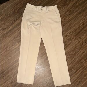 Men's IZOD cream/tan/grey golf pants